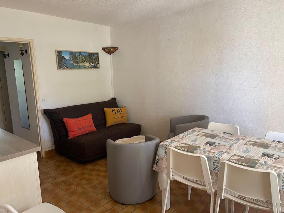 Appart-St Cyr Sur Mer-La Madrague-4Pers-Parking Saint-Cyr-sur-Mer Esterno foto